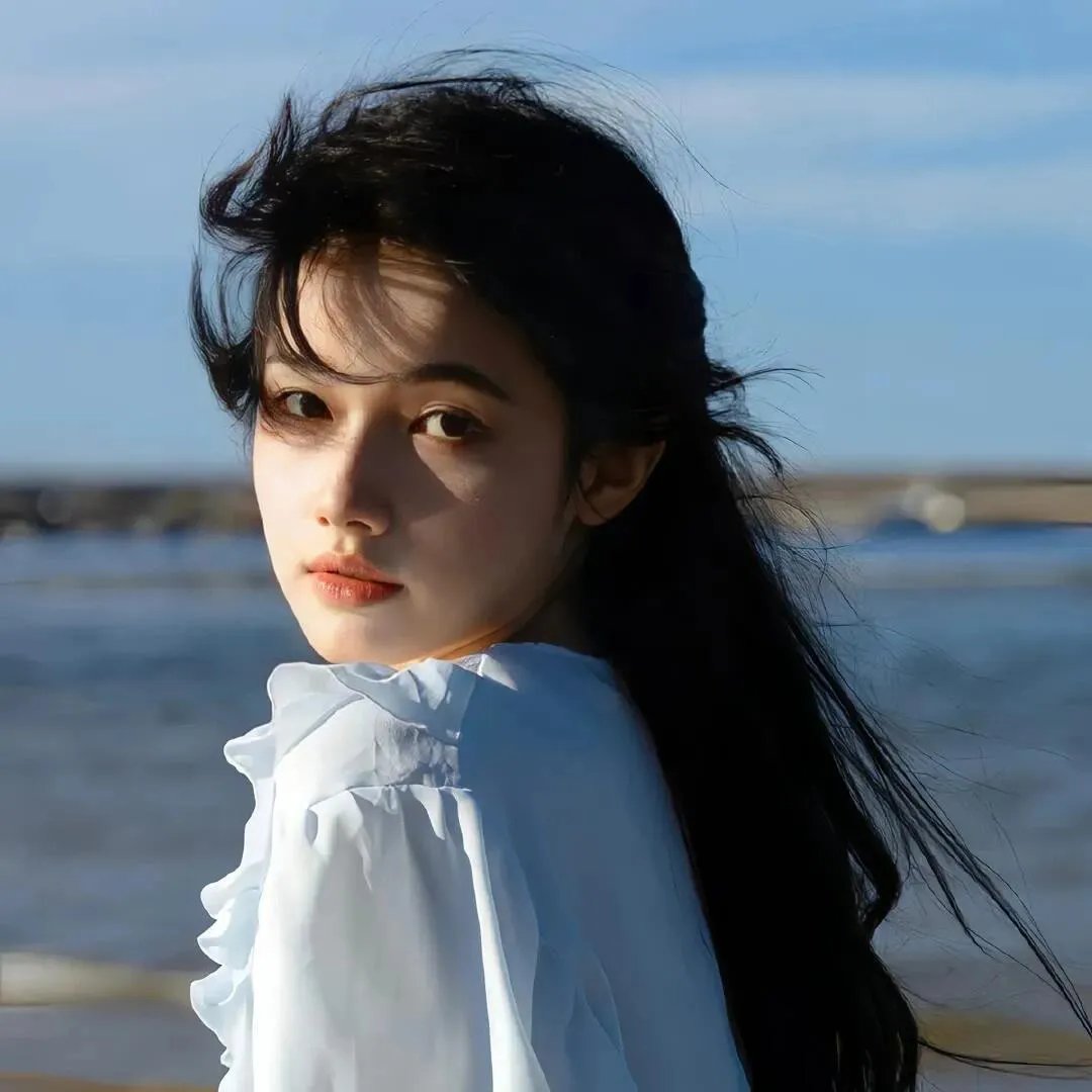 踹掉渣男后我被三个大佬宠上天